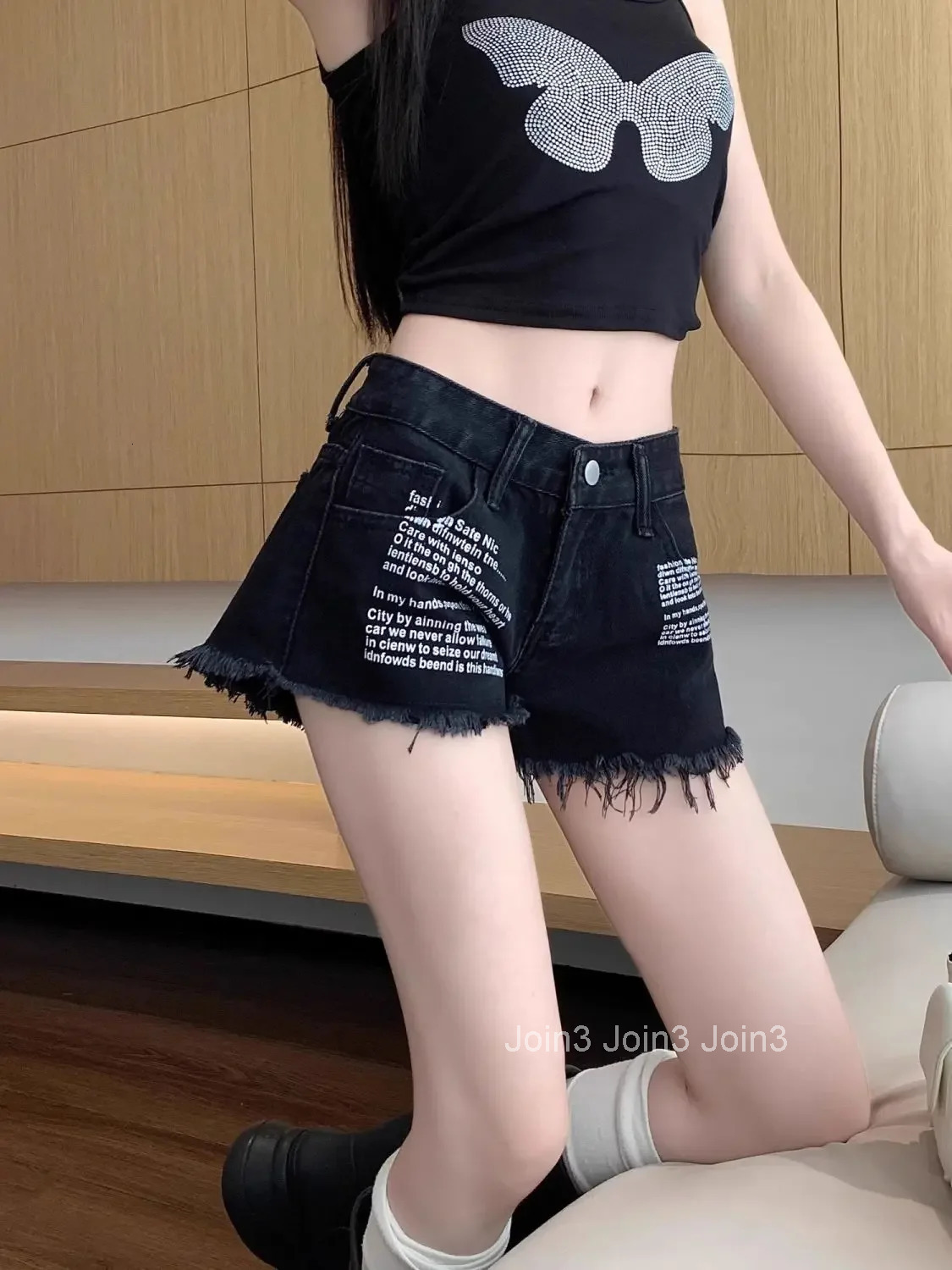 Outdoor Sexy Letter Print Short Jean Pants Woman Classic Fashion Clothing 2025 Summer New In Outfits Kpop Denim Shorts for Women