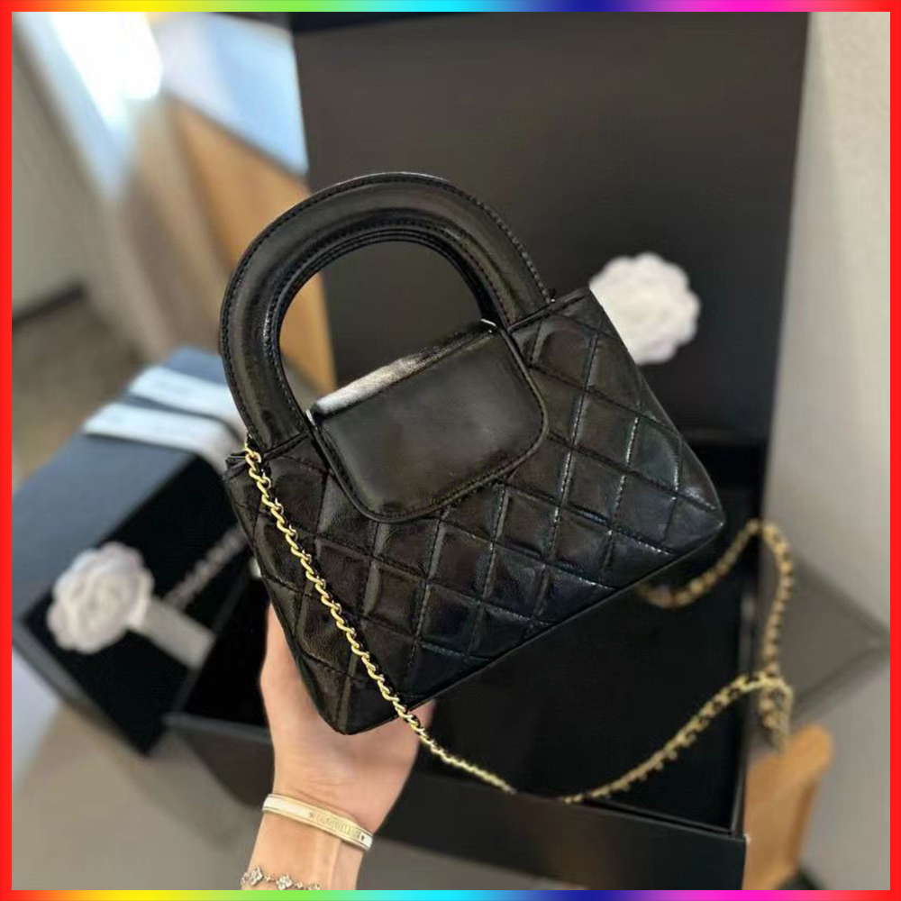 7A Luxury Designer bag high quality crossbody bag women's chain bag french 2025 fashion women's outdoor shoulder bag classic handbag makeup bag Wallet purse