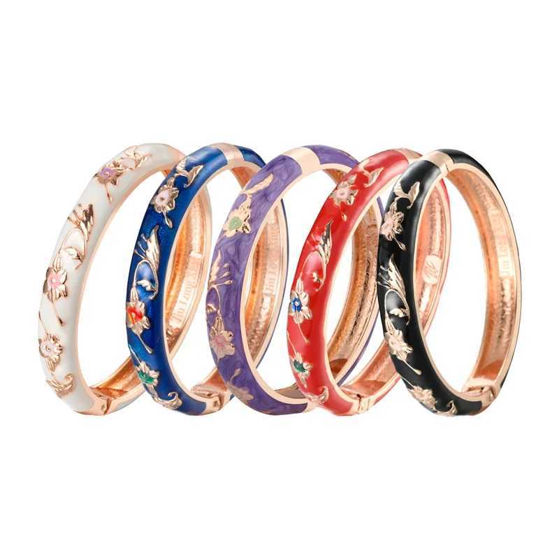 Cloisonn Bangles for Women On Hand Flower Enamel Jewelry Womens Hand Female Bangle Mothers Day Gifts Wife Z250616