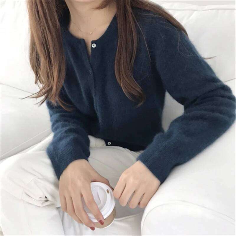 100% Pure Cashmere Cardigan Autumn Winter New Women's Short Round Neck Sweater Super Fire Cec Coat Knitting