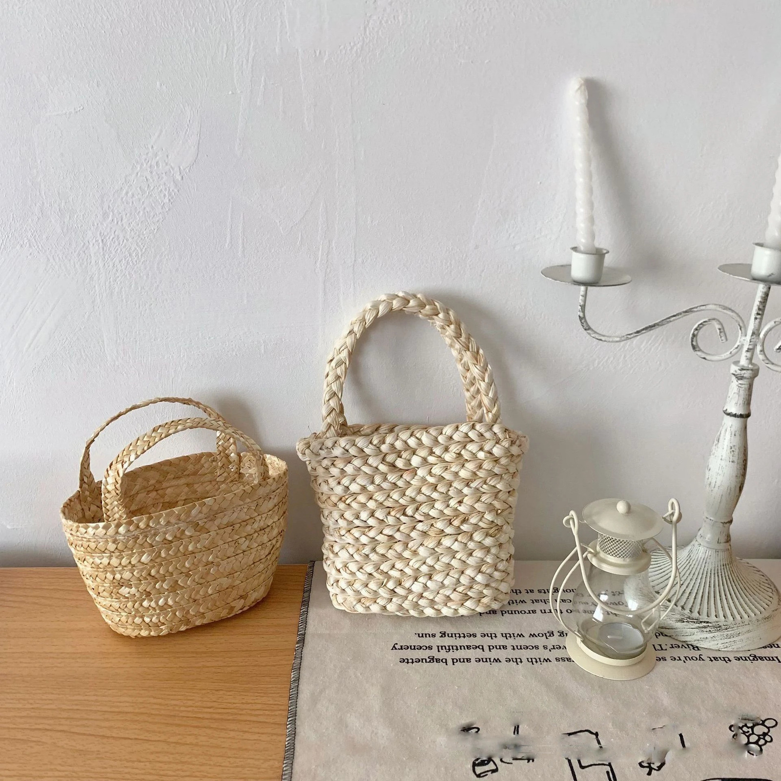 INS Style Handmade Childrens Bag Natural Grass Woven Portable Bucket Basket Beach Kids Fashion Accessories 250615