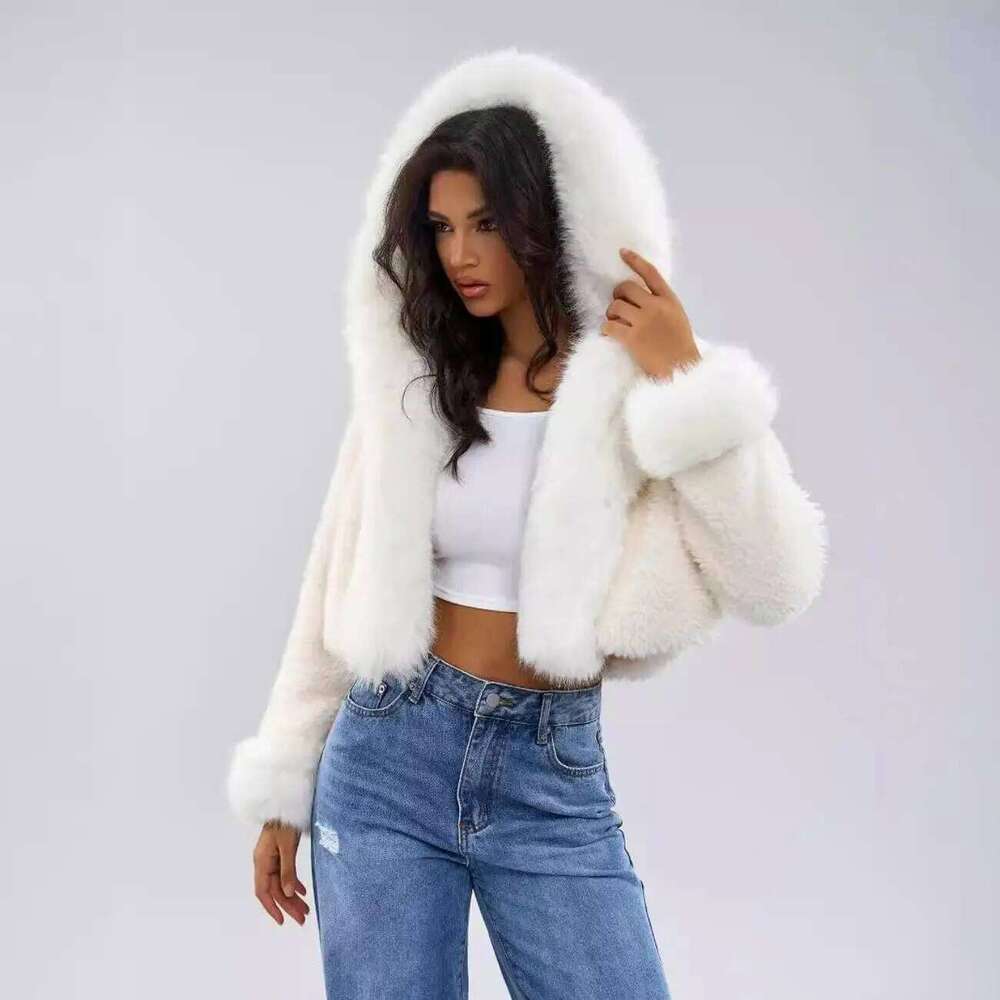 White Short Women's Faux Fur Coat Jacket Shawl Wrap Stole Shrug Wedding Cover Up Outwear Sweater With Hat