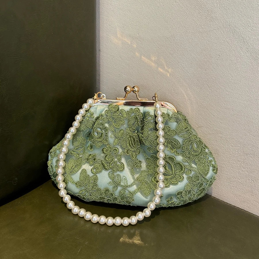 Vintage Green Floral lace Embroidery Clutch bag summer Pearl handbag with pearl chain single shoulder shell clip Totes 250614