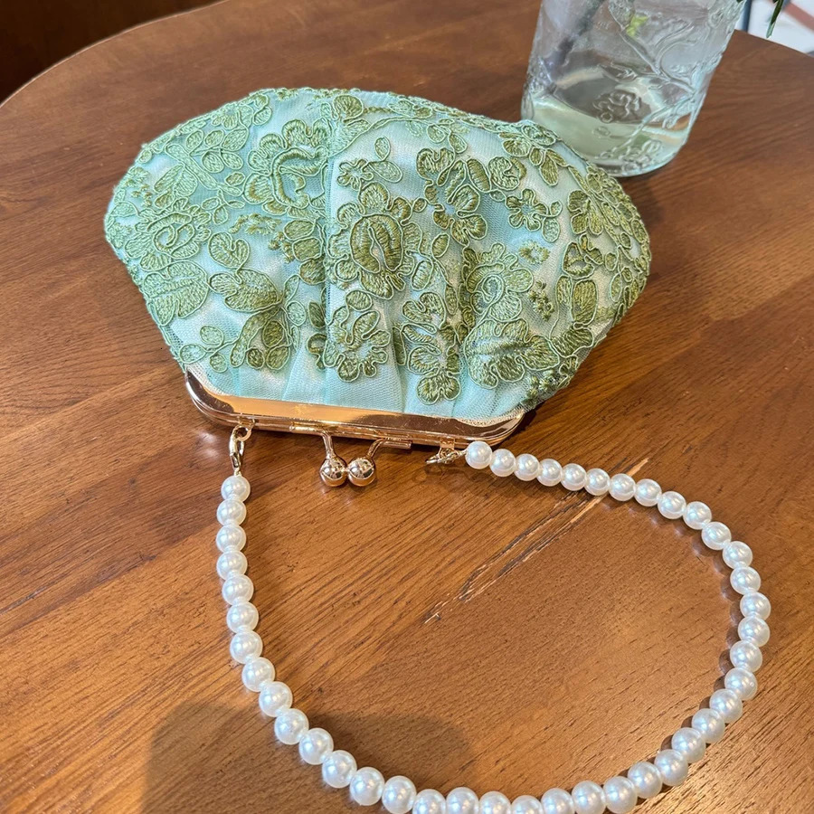 Vintage Green Floral lace Embroidery Clutch bag summer Pearl handbag with pearl chain single shoulder shell clip Totes 250614