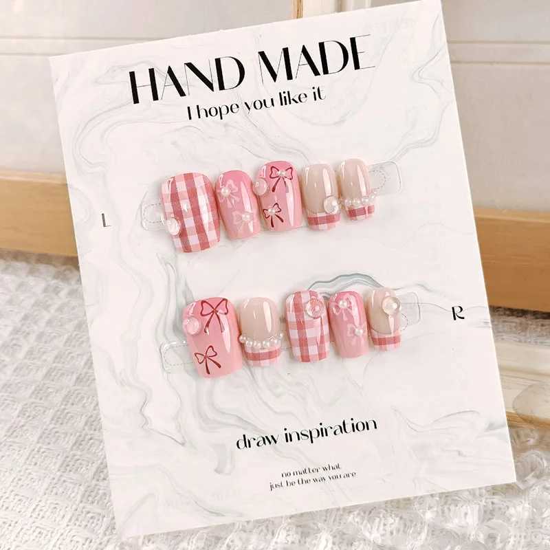 10Pcs Sweet Pink Checkerboard Handmade Nails Bow Pearl Short Coffin Fake Nail Tips for Women Girl Removable Wearable Nail Art R250616