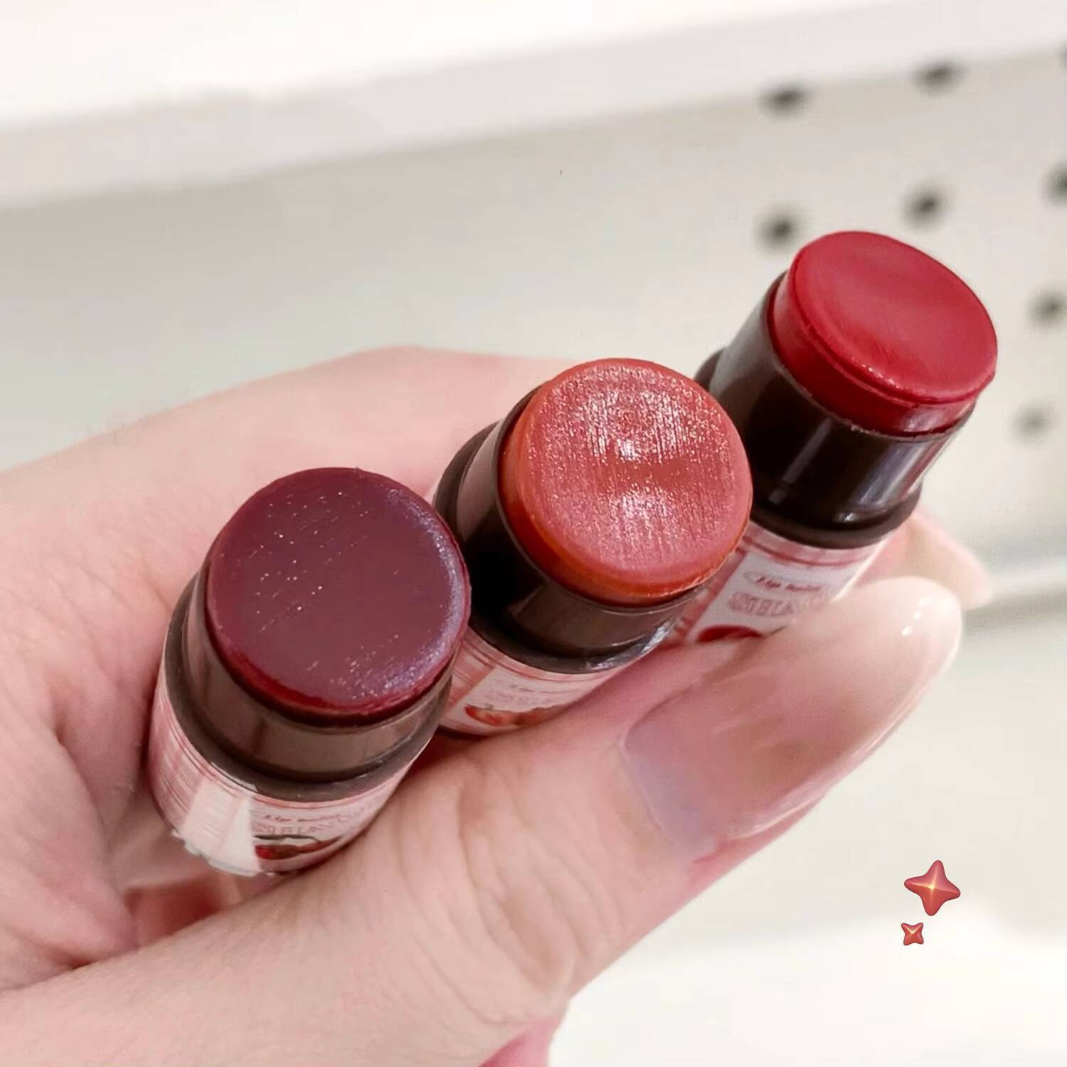 3Pcs Mini Colored Lipstick Set Moisturizing Transparent Repair Balm Pink Strawberry Lip Care Primer Cream Makeup Maquillage happy