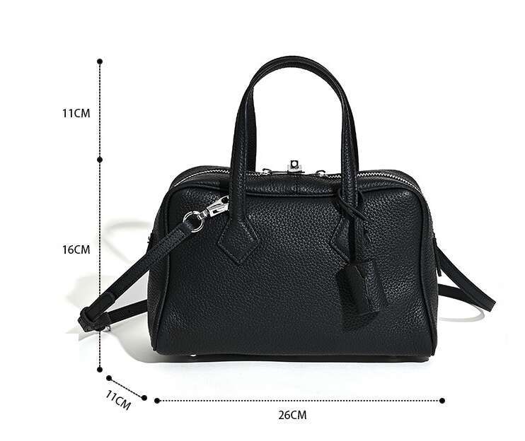 2025 Spring Brand new top leather Victoria small leather women's bag simple bowling hand messenger bag Fashion Lock Shoulder Bags 01