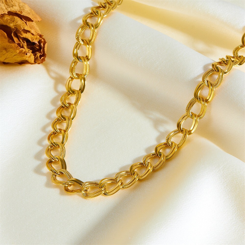 Trendy Fashion Gold Double Layer Stacked Heart Necklace for Women, Unique Titanium Steel Non-Fading Jewelry