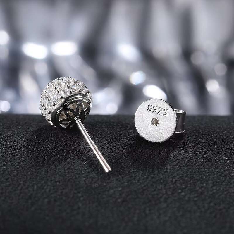 Wholesale High Quality New Fashion Hip Hop 925 Sterling Silver Iced Out Moissanite Round Stud Earrings
