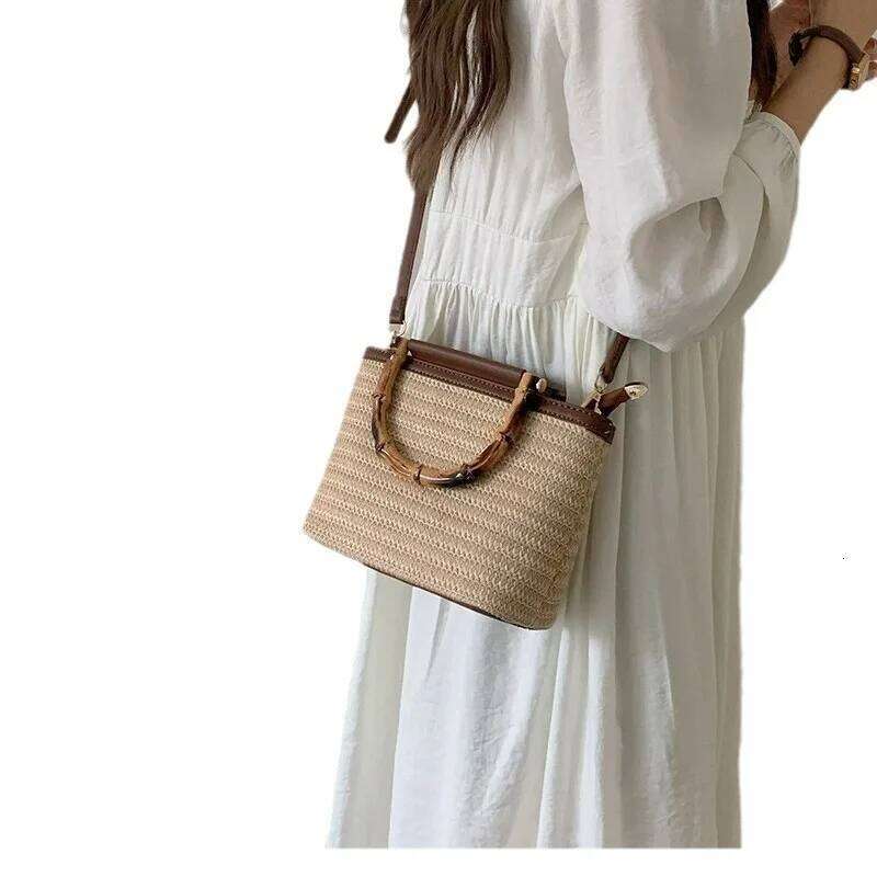 2025 New Texture Small Summer Niche Crossbody Woven Women's Hand-Woven Straw Bucket Bag
