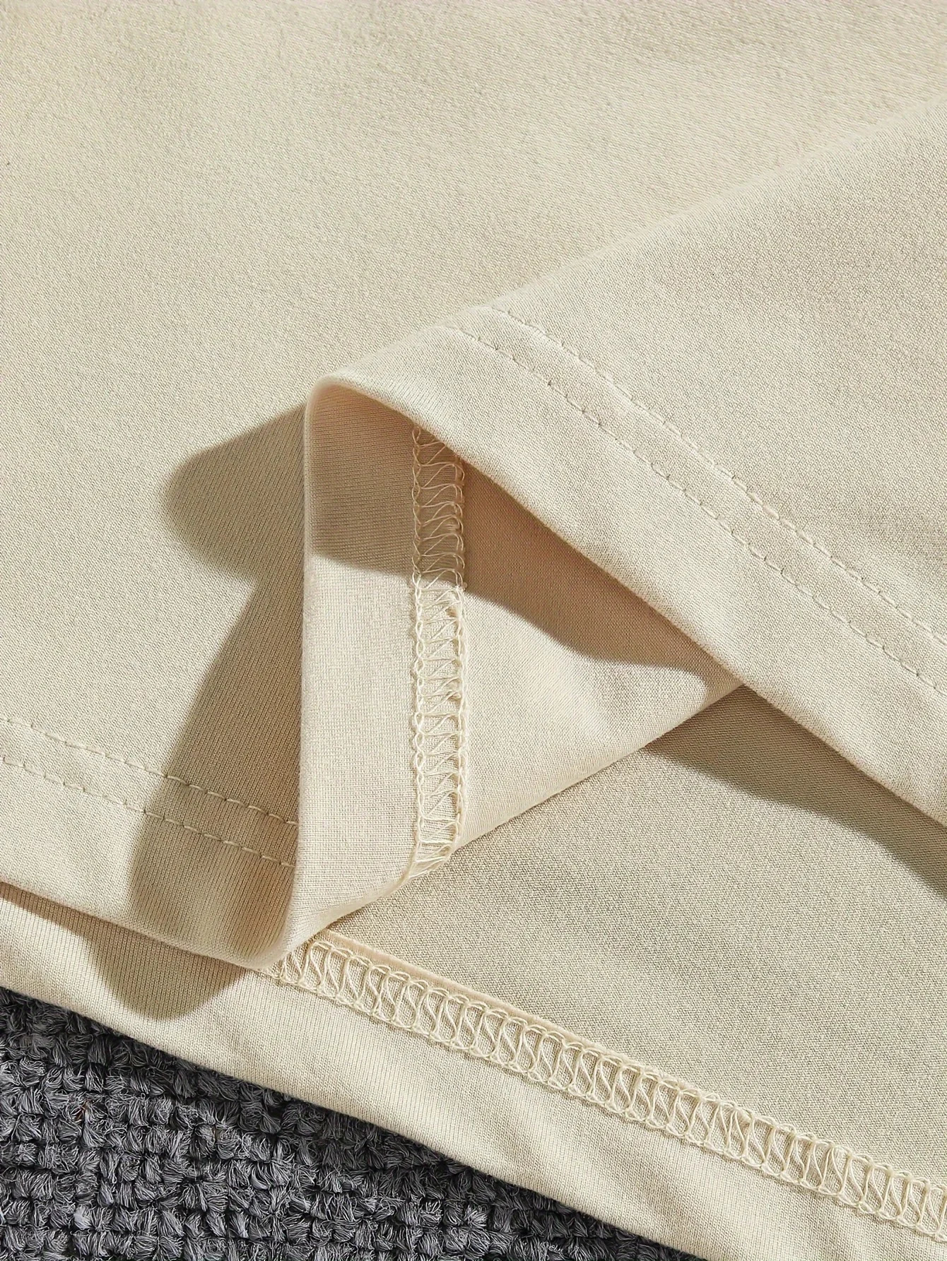 Mens Shortsleeved Tshirt Casual Suit Summer Y2K Fashion and Womens Sports Loose Suit 250612