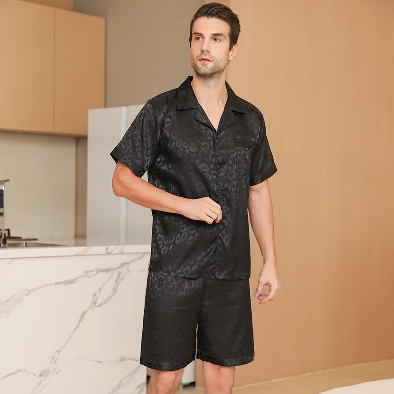 Mens pajamas short sleeved summer ice silk home clothing mens casual thin cardigan can be worn as a set 250614