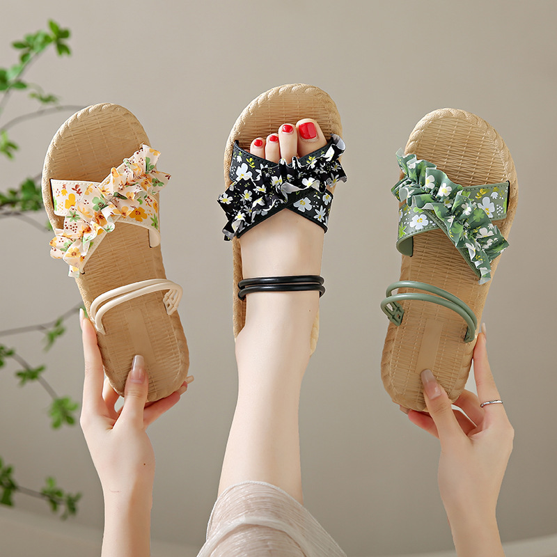 New floral slippers for women's summer outdoor shoes, multifunctional flat shoes, fashionable sandals, designer sandals, beach sandals