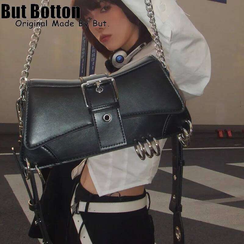 Designer Bag Designer Bag Women Y K Girl Vintage Haruku Punk Advanced Design Rivet Spike Chain One Shoulder Handbag Womens Stempunk Tote Crossbody Bag