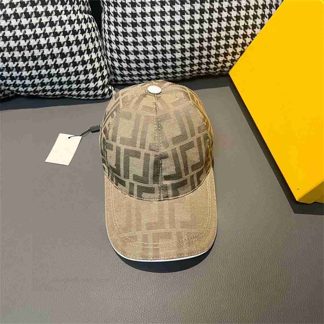 fashion designer hat classic plaid cotton baseball cap for men women high end luxury fendilies cap retro plaid letter sun hat bucket hat 88599 V5O0