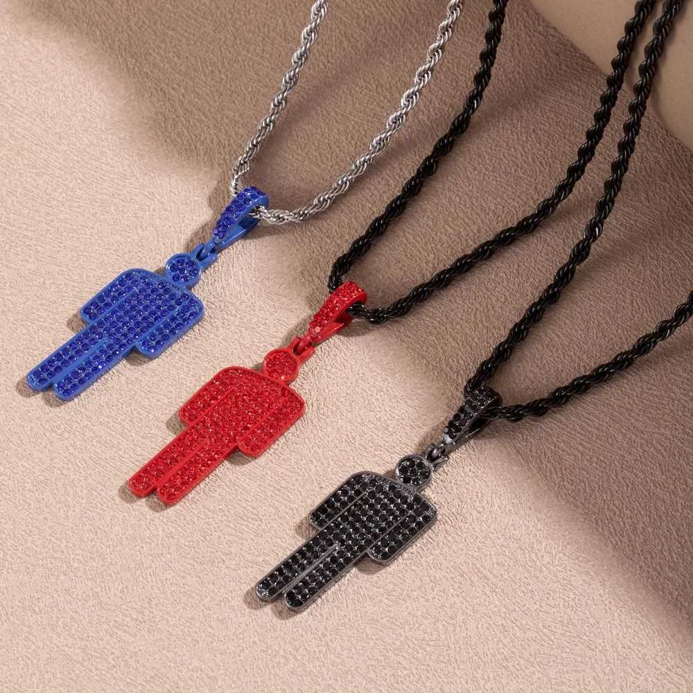 New Arrival Fashionable Luxury Cartoon Off-Center Rhinestone Pendant Necklace Trendy Hip Hop Unisex Pendants Gemstone Lock Chain V250616