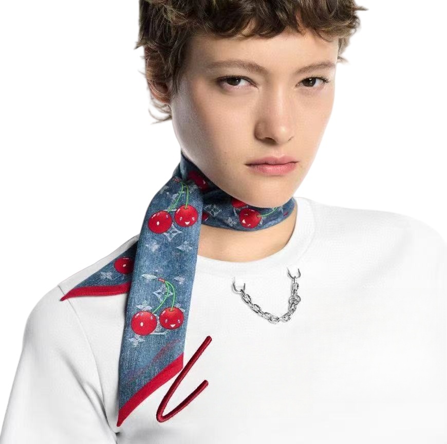 Elegant 120x7CM Feminine Shawl-Cum-Scarf Combining Functionality with Chic Elegance