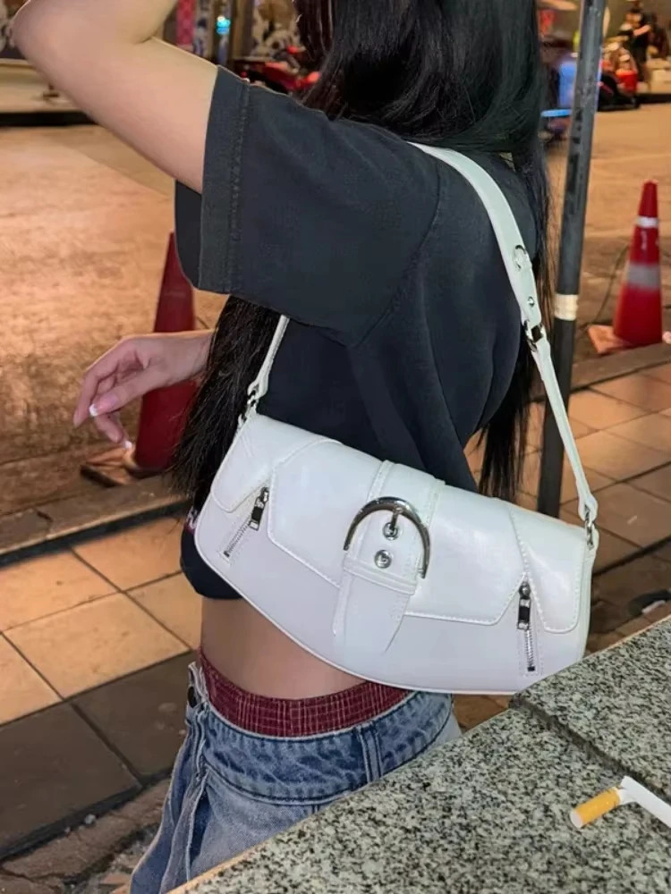 Off Shoulder Retro Y2k Tops Letter Print Short Sleeve T-Shirt Harajuku Slimming Women Top 2025 Summer Womens Clothing 250614