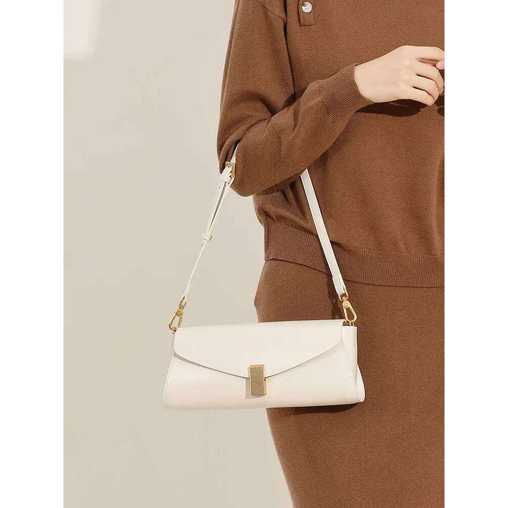 Niche Genuine Leather Women in 2025 Trendy And Versatile Shoulder Crossbody For Commuting Underarm Bag Handbag