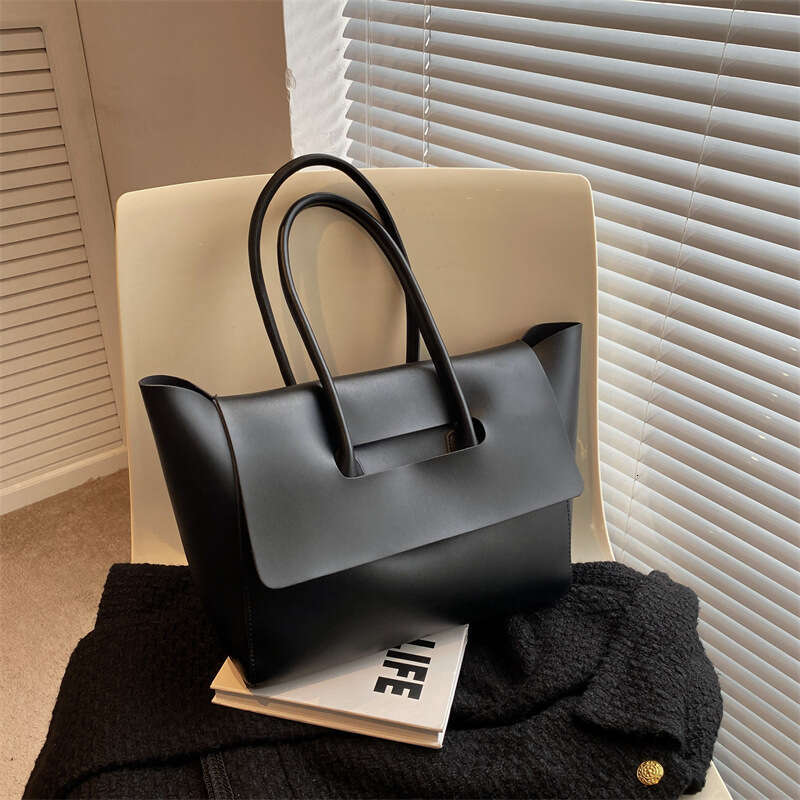 High-End for Women Trend Korean Version Large Capacity Handbag Retro Commuter Tote Bag 2025 Elegant Versatile New Trendy Ins