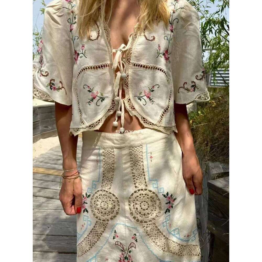 Women Floral Embroidery Short Blouse Lace-Up V-Neck Hollow Out Autumn 2024 Lady Cotton Linen Blend Sweet Fashion Shirt