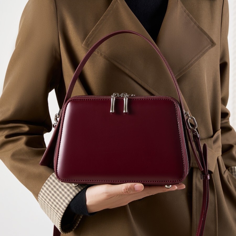 Free Shipping Commuting Genuine Leather Small Square Bag Versatile Handbag Luxury For Women Designer Bags New Niche Shoulder Crossbody Bag