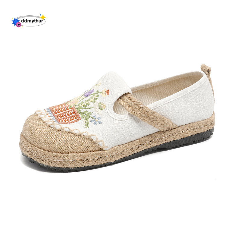 2025 New Ethnic Style Embroidered Slip-On Low-Cut Old Beijing Woven Round-Toe Cloth Shoes for Women ddmythur