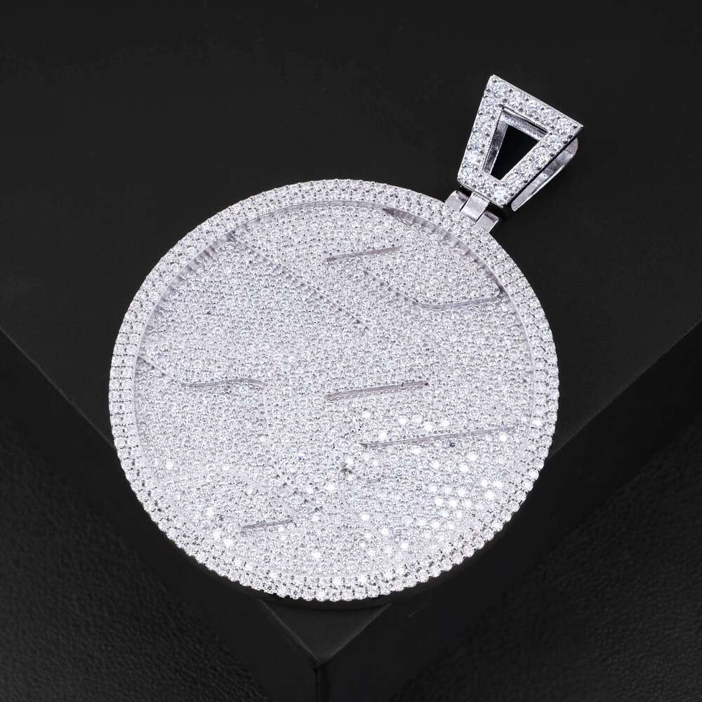 Qianjian Custom Personalized Jewelry 925 Sterling Silver Gold Plated Hip Hop VVS Moissanite Iced Out Moissanite Pendant