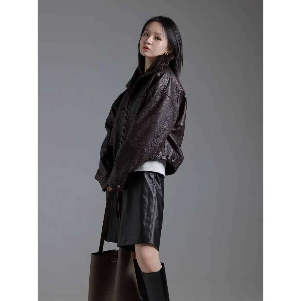 Lautaro Spring Autumn Cool Waterproof Short Brown Pu Leather Jacket Women with Long Raglan Sleeve Zip Up Designer Clothes