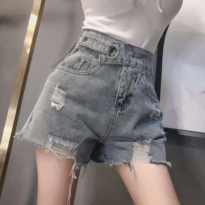 With Waist Pocket Wide Female Short Jeans Pants Trend 2025 Womens Denim Shorts Stretchy To Wear Kpop Cheap Outfits Elegant Hot