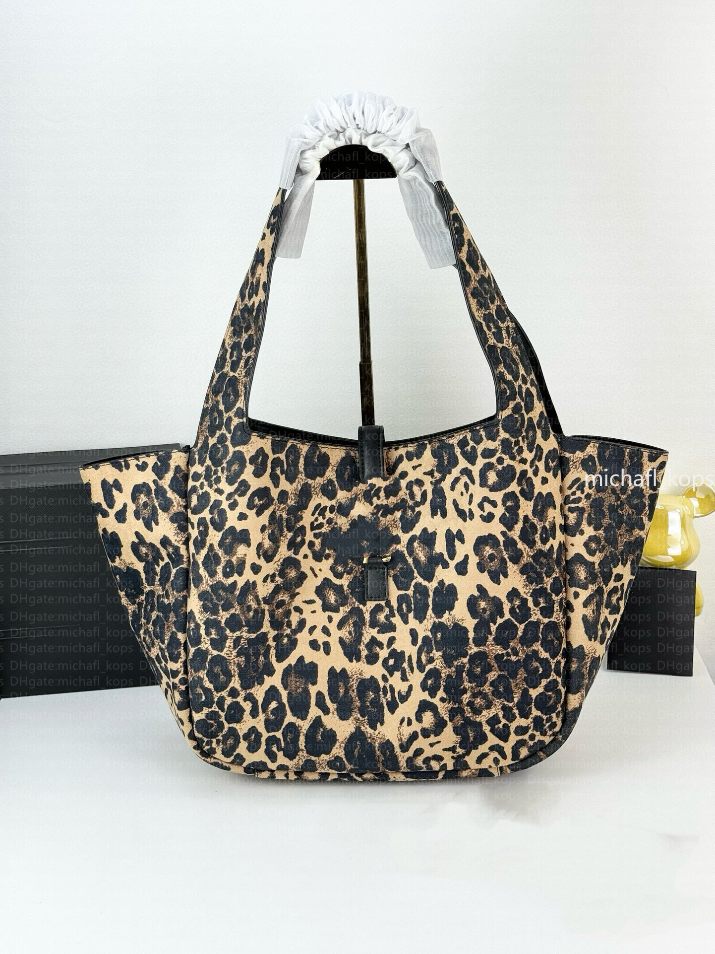 10A designer bag tote bag BEA bag hobo shoulder bag loulou women's bag suede shoulder bag leather buckle bag leopard print canvas bag classic 1:1 tote bag shopping bag