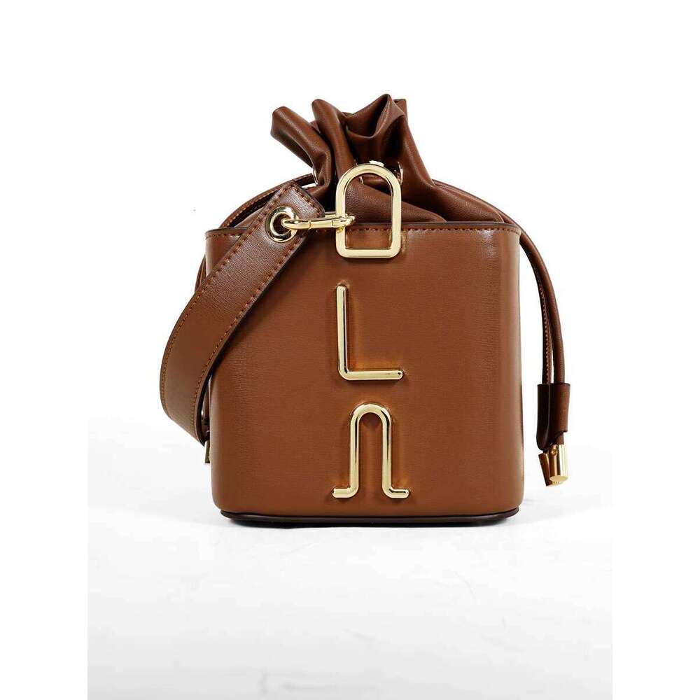 This Year s Trendy Bags for Women New French Niche Office Handbag Genuine Leather Commuter Bucket Bag