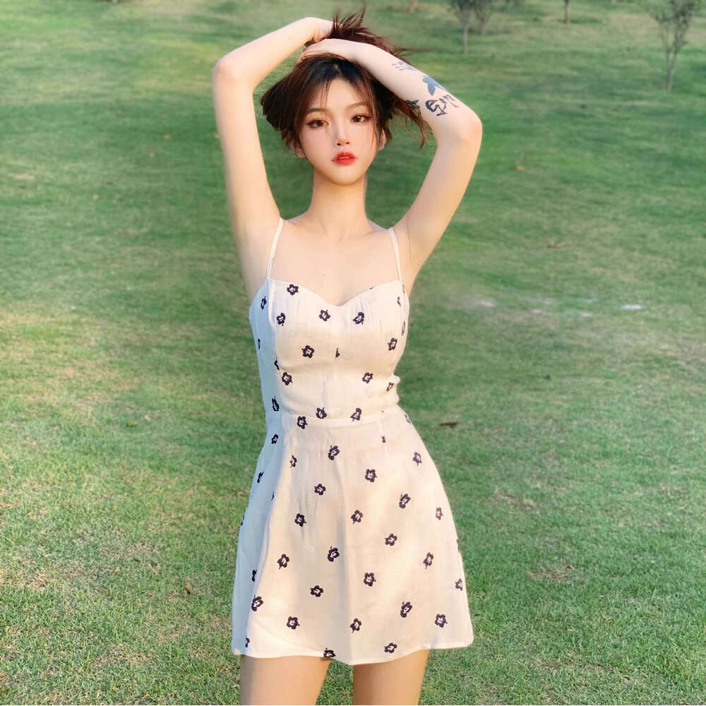 Vestidos Dresses for Woman Party Party Dresses for Women 627 Summer New 2025 Printed Square Neck Slim Fit Short Camisole Sexy Pure Desire French Style