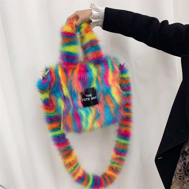 2025 Designer Faux Fur Tote Bag For Women Handbags Autumn Winter Plush Shoulder Crossbody Bags Brand Shopper Purses Y2k