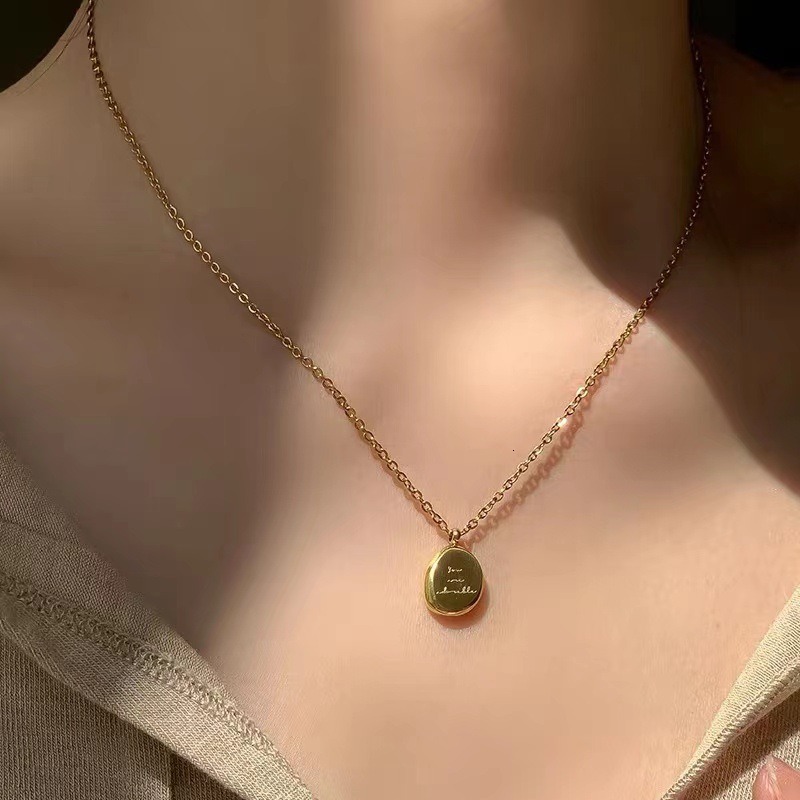 Fashion Light Style Personality Versatile Temperament Irregular Round Letter Necklace for Women Titanium Steel Non-Fading Jewelry