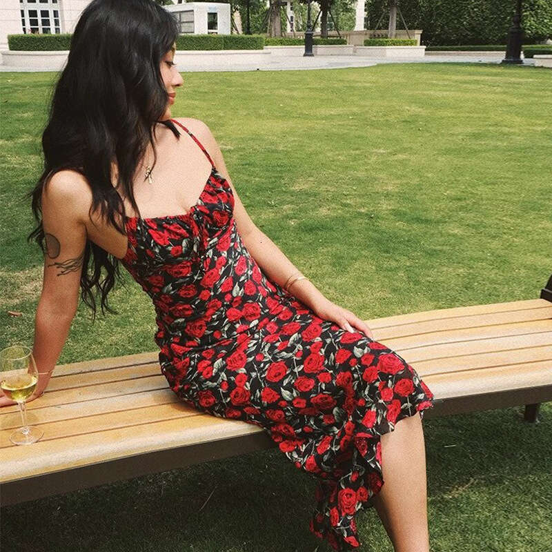 Black Dress June Womens Dress Dresses for Woman 826 Summer New 2025 Printed Square Neck Strap Mermaid Slim Fit Mid-length Dress French Vacation