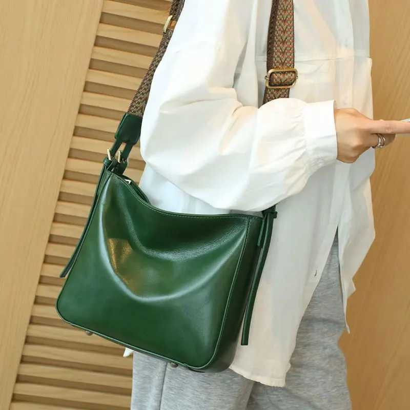 Genuine Leather Womens Bag Designer Shoulder Bag Vintage Style High Quality Cowhide Women Crossbody Bags 8803 Z250617