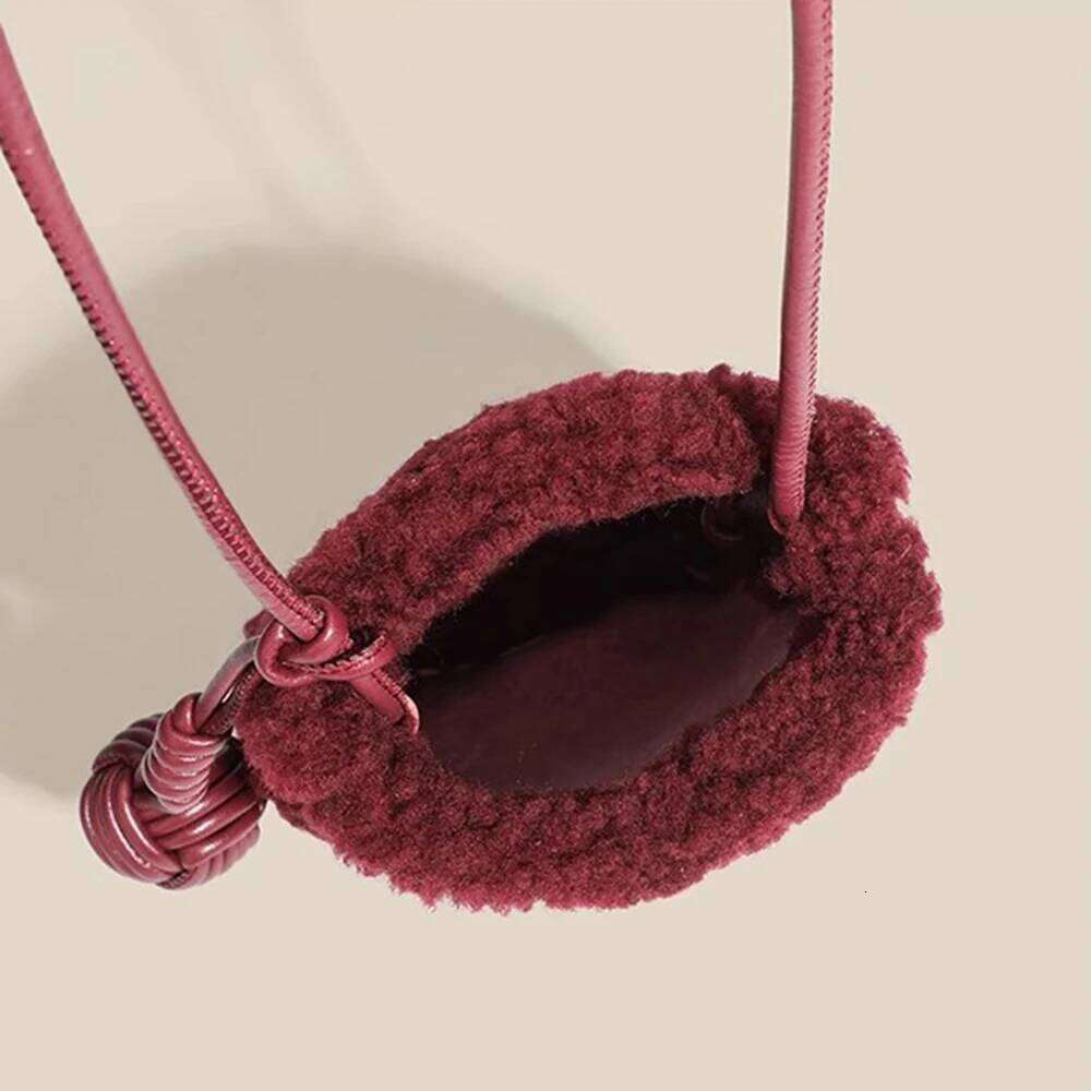 Designer Winter Sheep Wool Women Bag Genuine Lamb Fur Small Crossbody Purse Female Mobile Phone Mini Sling Bags