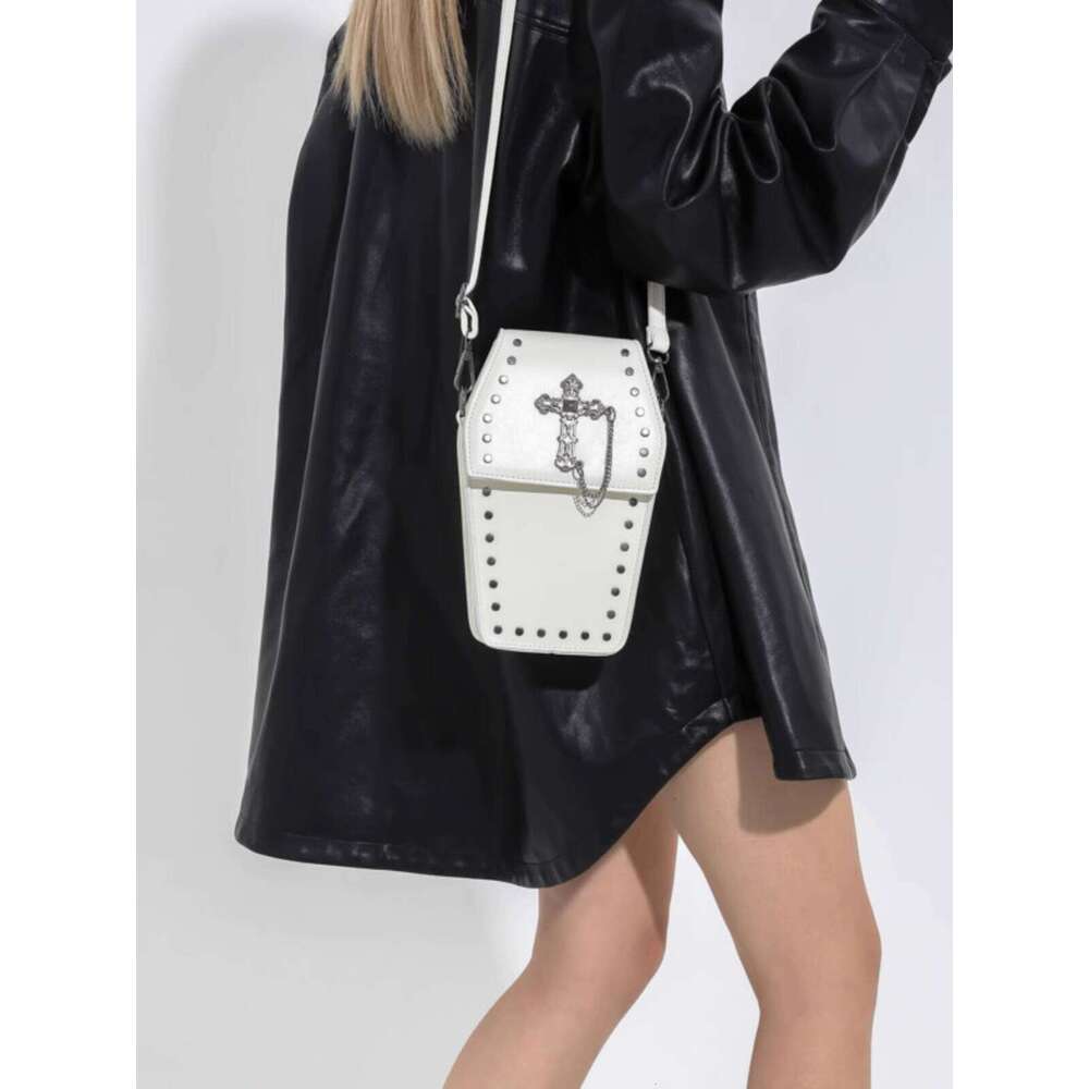 Dark Gothic Style Cross Skull Shoulder Niche Hot Girl Motorcycle Fashion Rivet Women s Crossbody Phone Bag