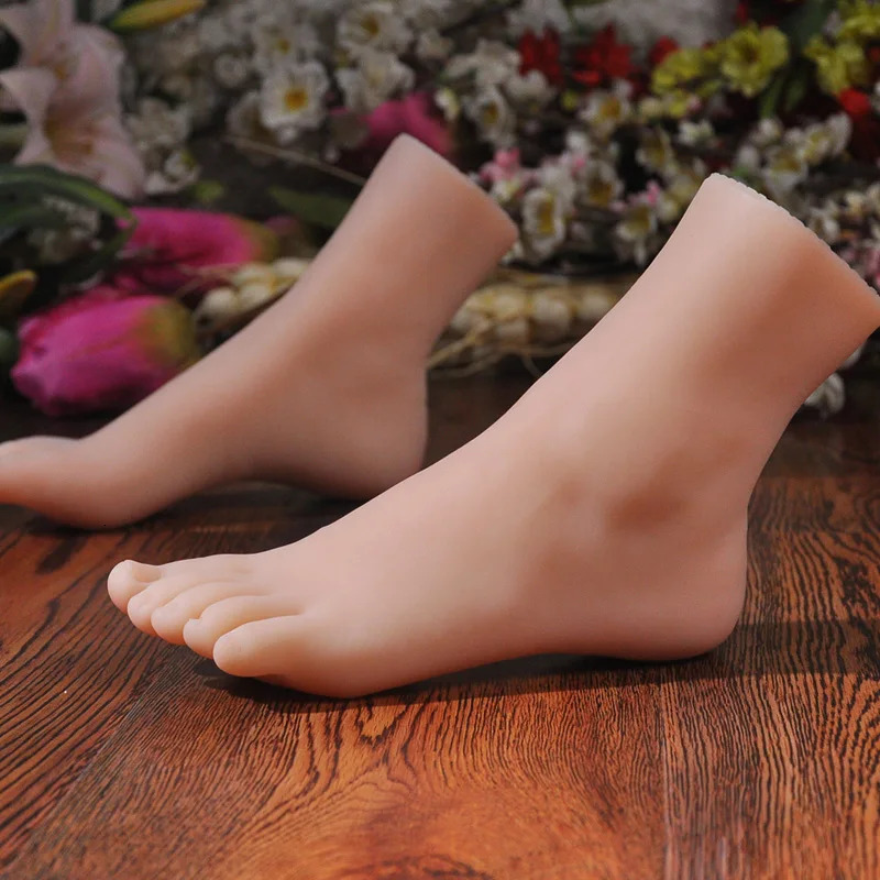 Silicone Feet Model Simulation Female Nail Art Practice Real Mannequin Foot Fetish Manicure Pograph Shoes Sock Display 3811 250611