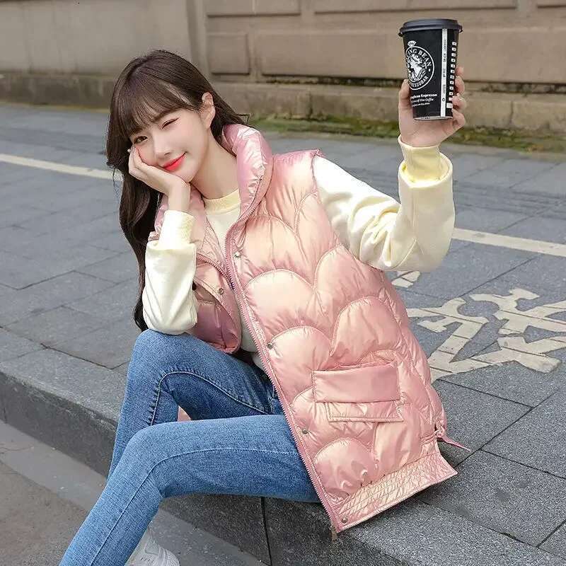 Womens Vests Quilted Warm Classic Cheap Cold Elegant Coats on Sale Lady Padded Cotton Giletes Demi-season New Outerwear Working