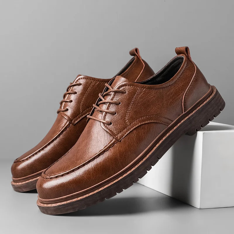 Autumn Men Shoes Brogue Casual Shoes Men Genuine Leather Shoes Work Boots Business Casual Sneakers 250613