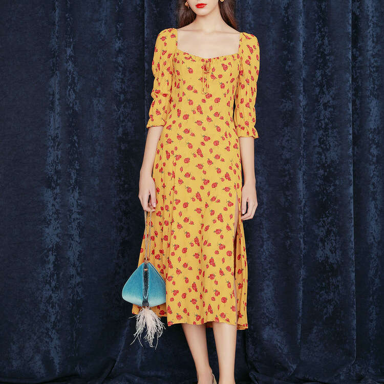Beach Dress Maxi Dress for Women Designer Dresses for Women 001#2025 Spring/summer New Womens Fashion Square Neck Long Sleeve Floral Dress Light Luxur