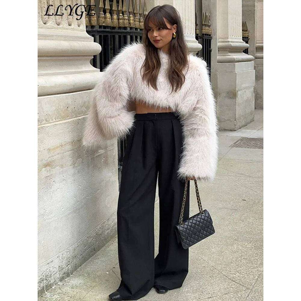 Sexy Women's Crop Faux Fur Coat Street O-neck Long Sleeve Female Plush Outwear 2024 Autumn Winter Lady Warm Furry Streetwear New