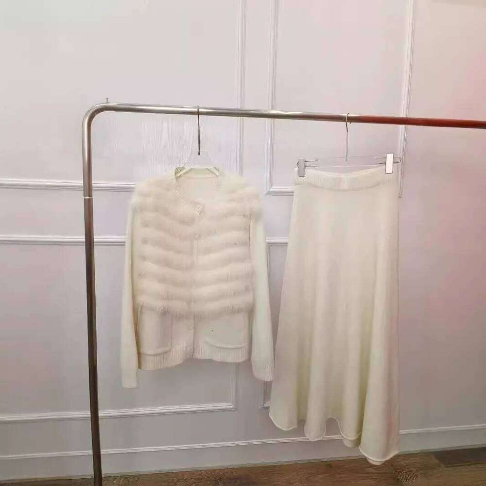 2024 New Spring Autumn Women's Real Fox Fur Knitted Cardigan Coat With Skirt Special Sweater Femeale Suit Long Sleeves