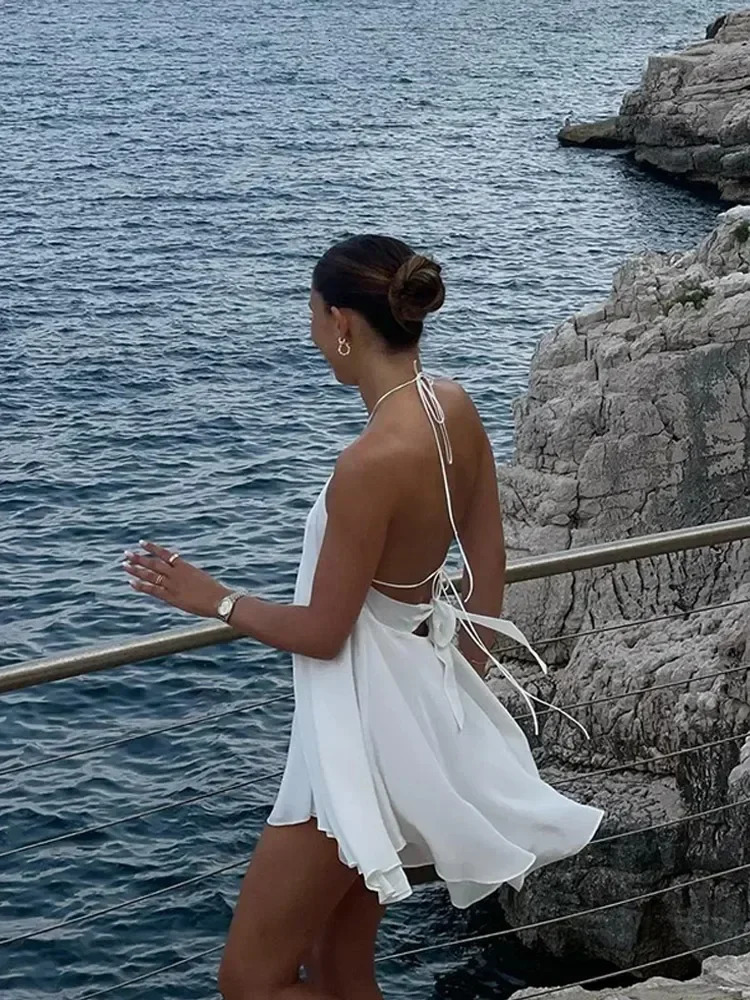 Elegant Strapless Pleat Halter Vestido Women Chic Sleeveless Solid Off Shoulder Backless Lace Up Dress 2025 Holiday Beach Outfit 250616
