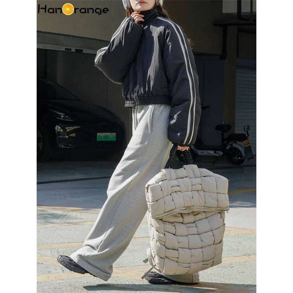 HanOrange 2024 Winter Casual Sports High Collar Short Parkas Loose Silhouette Warm Cotton-padded Jacket Black/Greyish Green