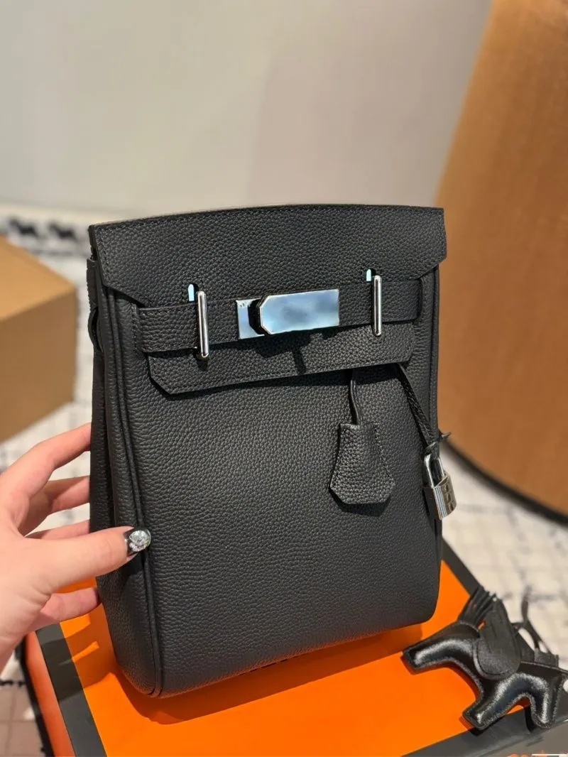 Waist Bags Luxury chest pack designer bags Shoulder chest bag women Fashion shoulder bag totes men briefcase genuine leather crossbody messenger bags coin purse wal