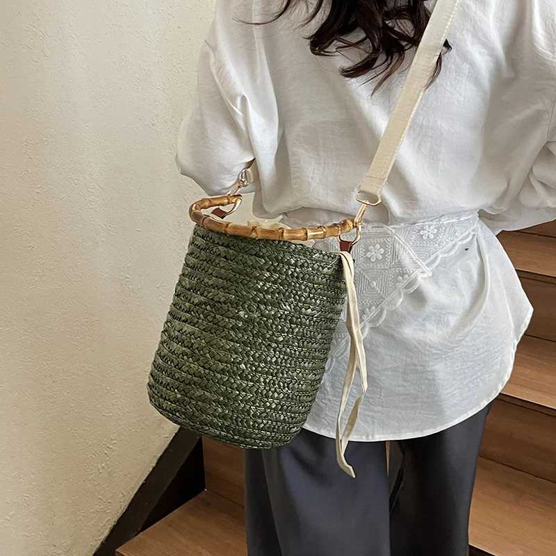LEFTSIDE Small Straw Bucket Crossbody Bags for Women 2025 Summer Ladies Shoulder Bag Females Beach Bags Lady Handbags and Purses Z250617
