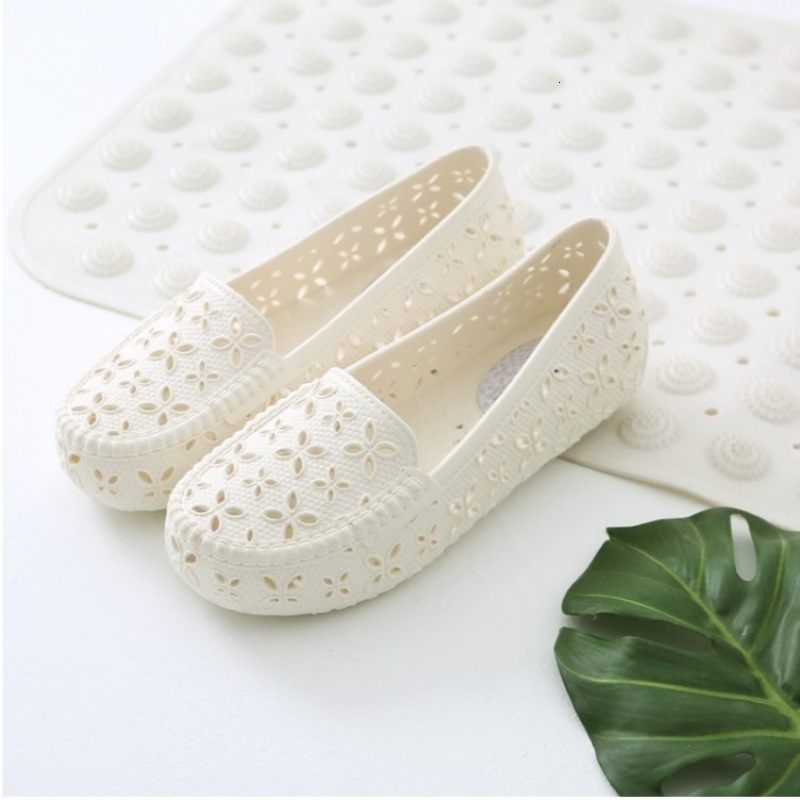 Summer women's hollow white shoes, women's sandals, non slip flat shoes, designer sandals, fashionable women's slippers
